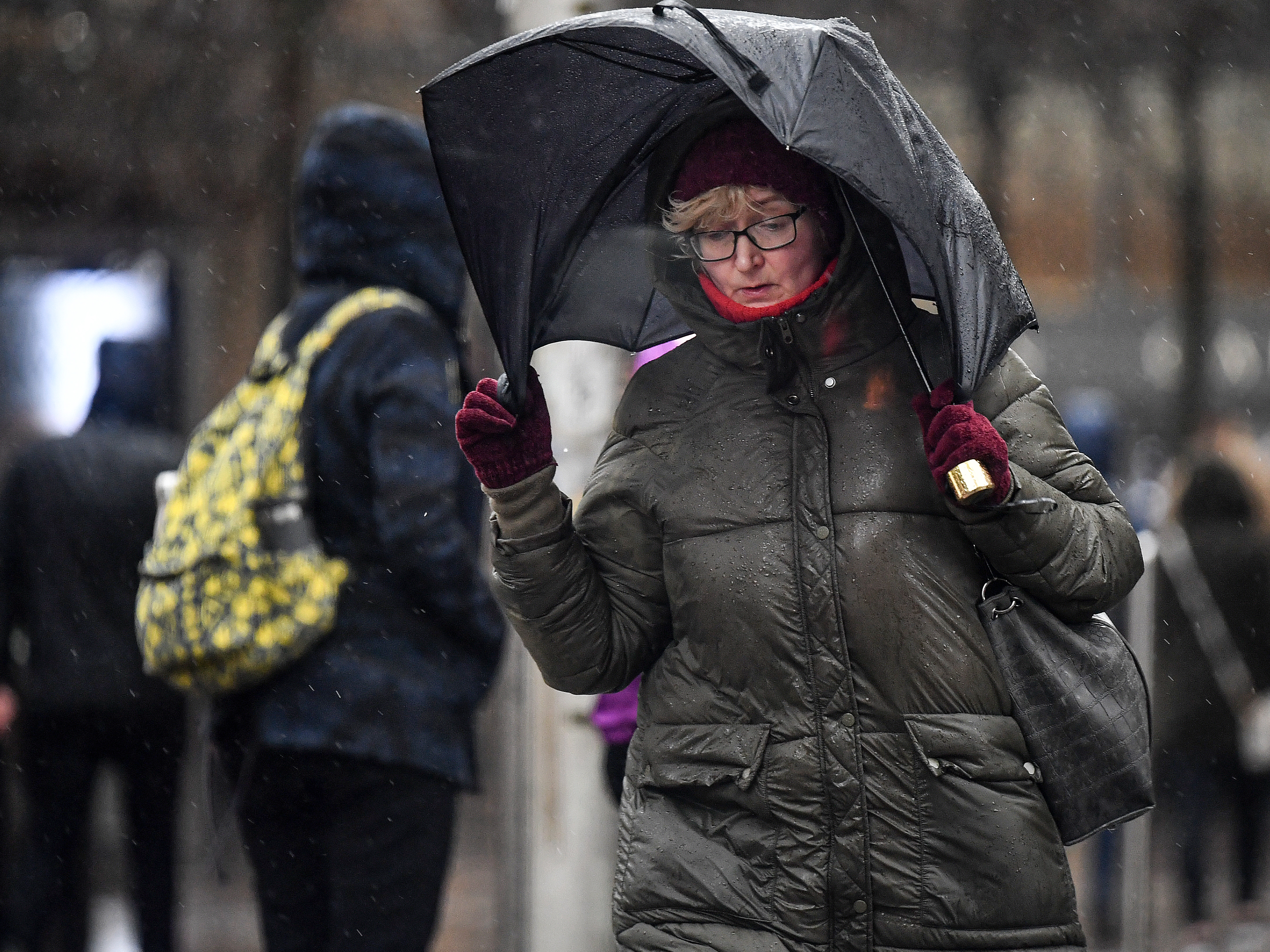 UK weather: Met Office issues 3-month outlook with stormy conditions ‘more likely than normal’