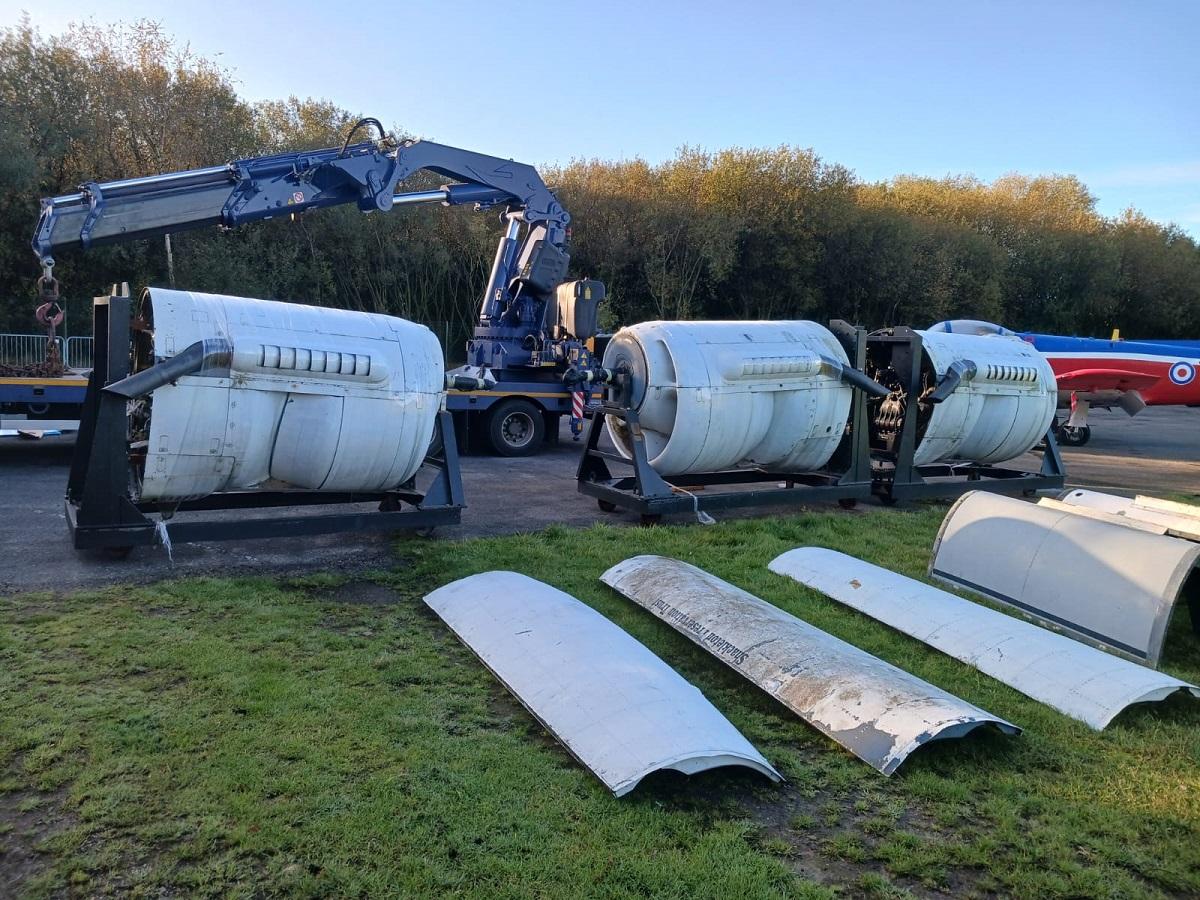 Yorkshire Air Museum: Teile eines riesigen Luftfahrtpuzzles für das ...