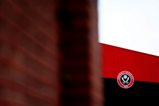 Sheffield United have been dealt a major injury blow, losing Oliver Arblaster to a knee problem.