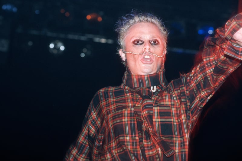 Prodigy 1995 Keith Flint Remembered: a gallery of the Prodigy Icon on the ...