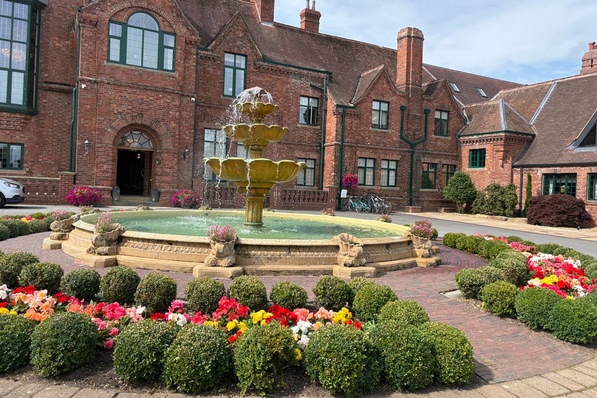 Aldwark Rampa Aldwark Manor review: quirky Yorkshire stay with golf and character