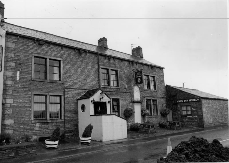 Yorkshire retro: 50 photos show pubs and their landlords in the 80s and 90s