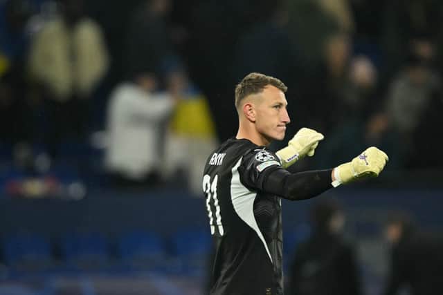 Shakhtar Donetsk's Dmytro Riznyk has been linked with Leeds United.