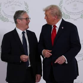 Keir Starmer and Donald Trump chatting