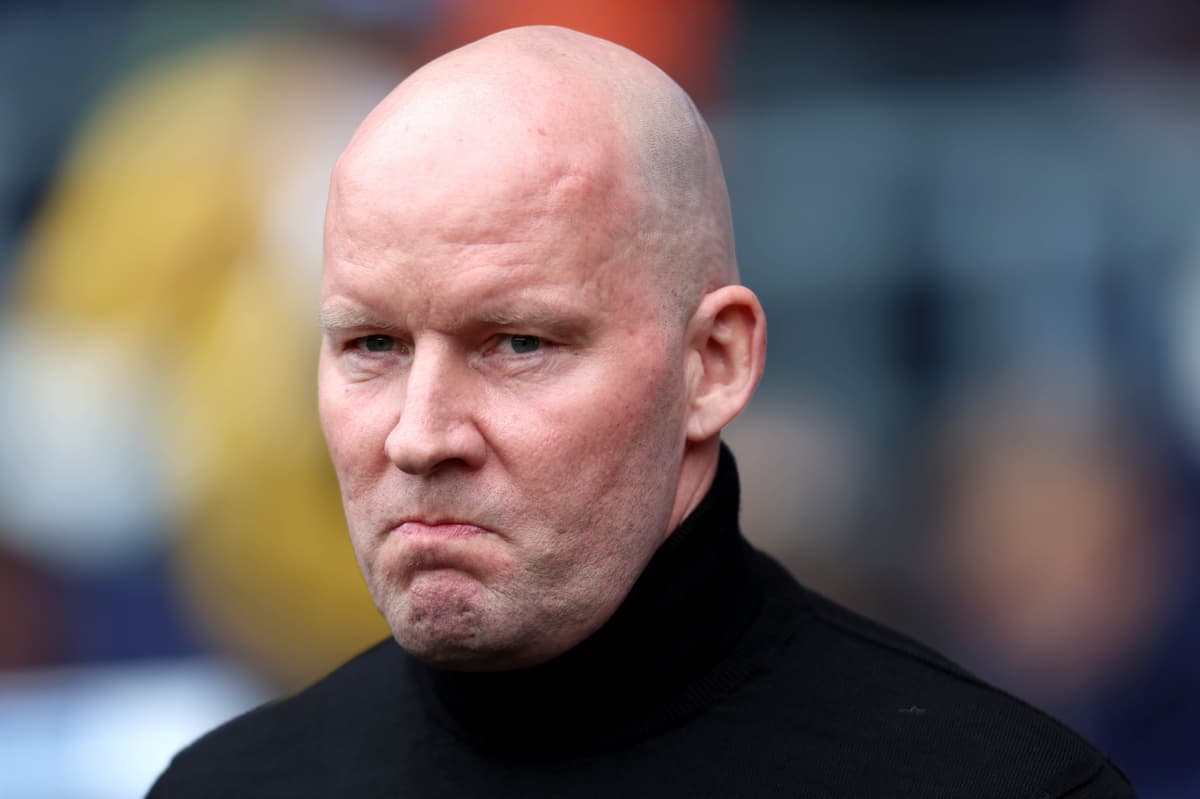 „Wir müssen“ – | Sheffield Wednesday-Trainer Henrik Pedersen will trotz ...