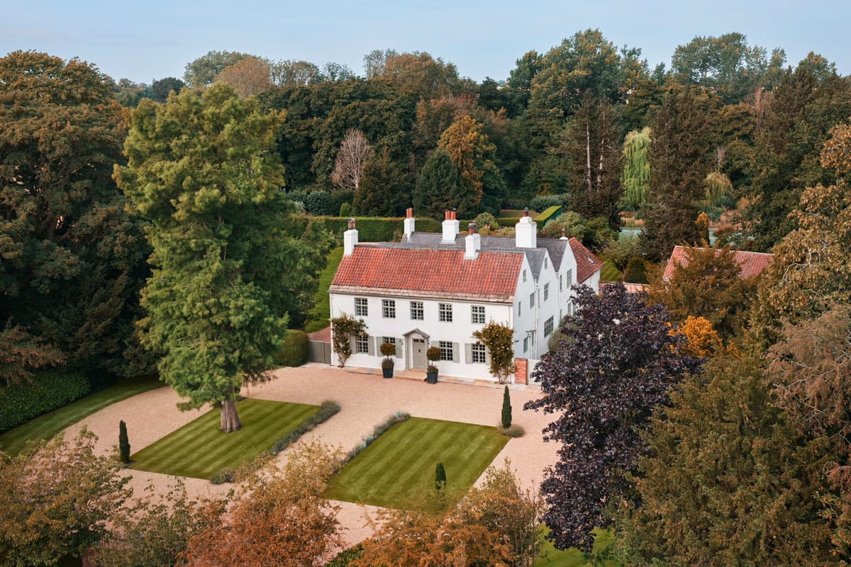 Incredible £4m Yorkshire home with its own lake up for grabs in latest ...