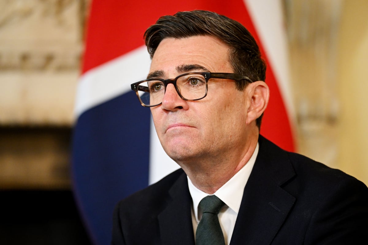 Leeds maternity families call for urgent meeting with Andy Burnham to 'show it is a national scandal'