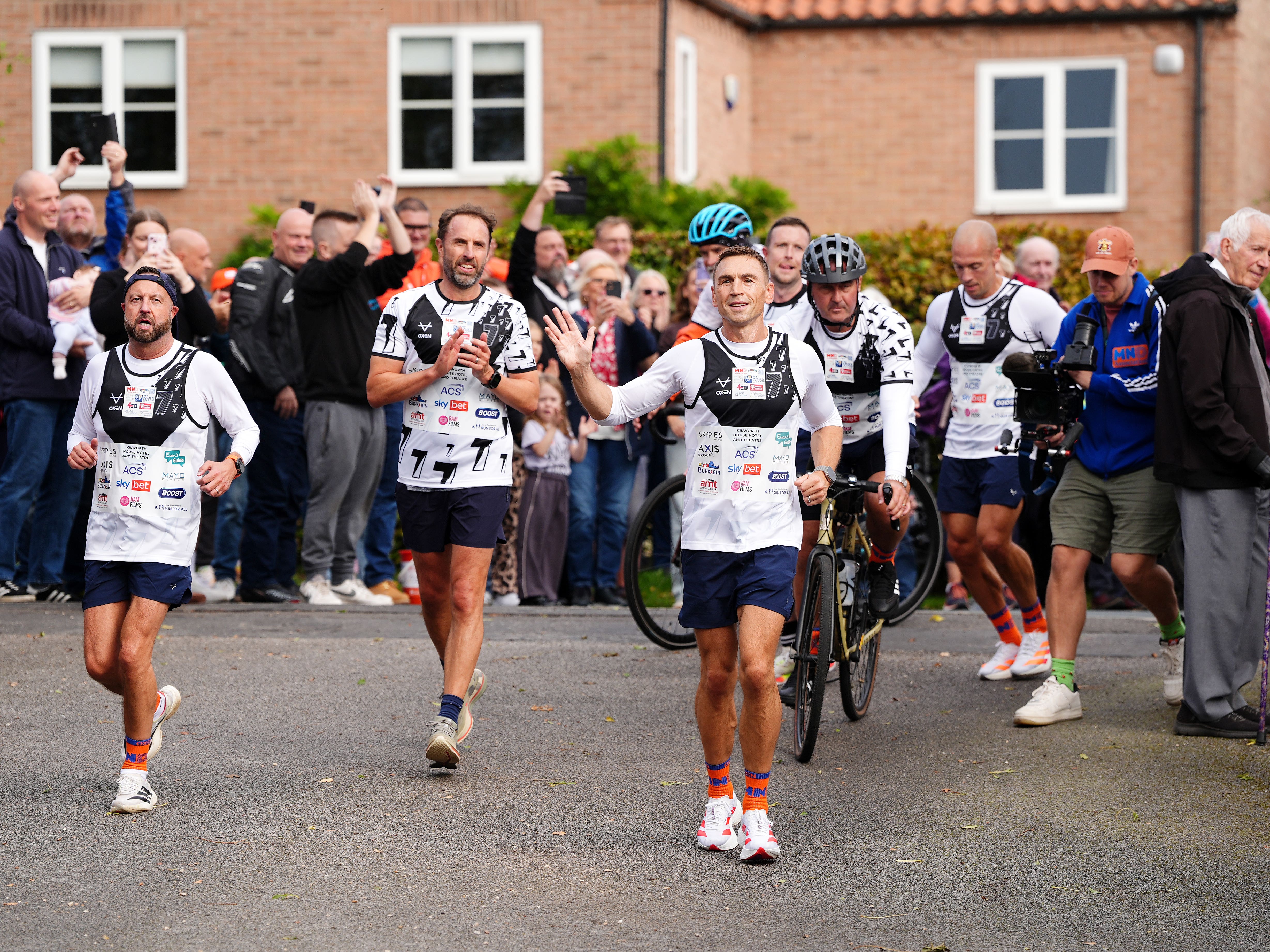 Sir Kevin Sinfield joined by Gareth Southgate for strong start to final MND challenge