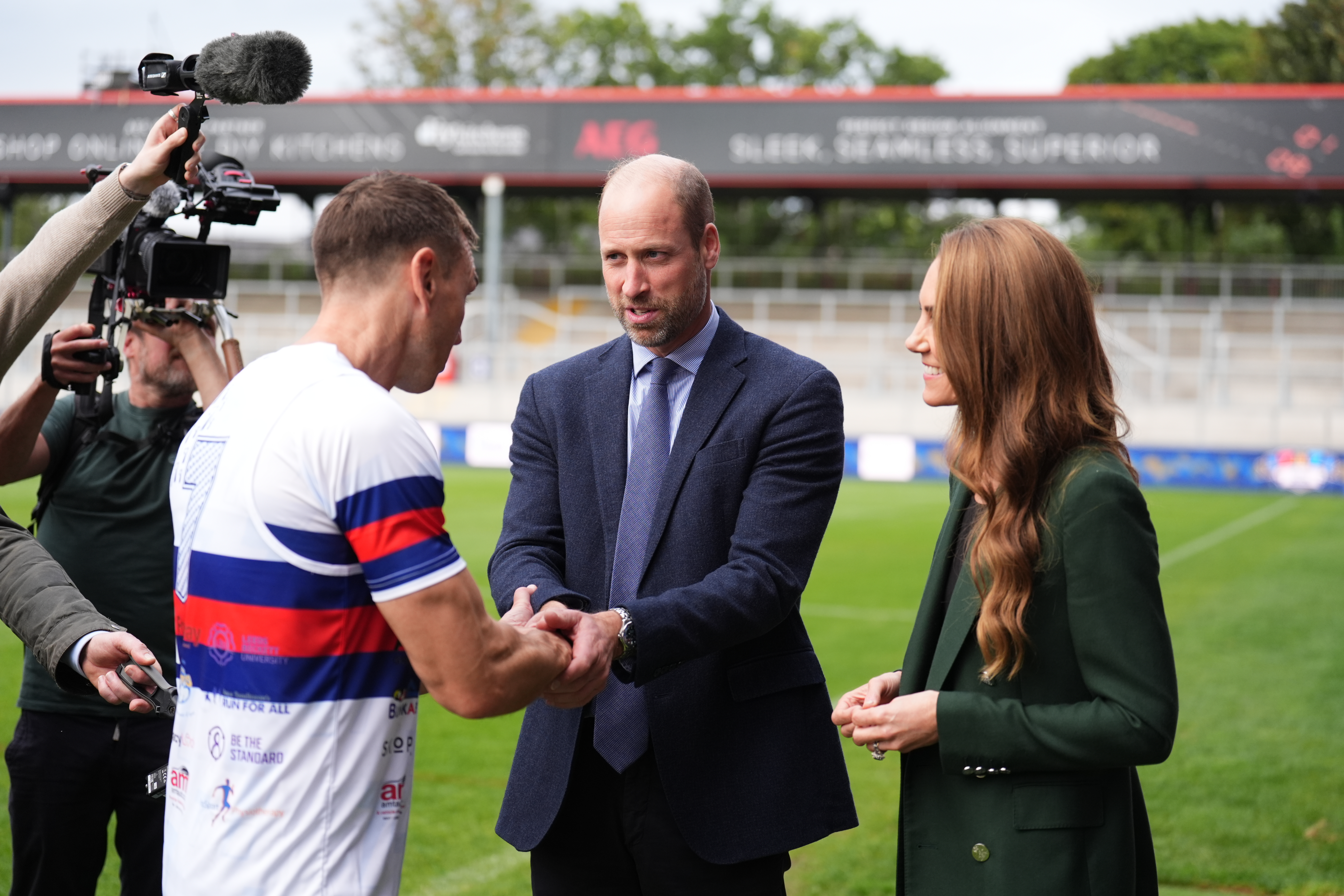 Prince and Princess of Wales surprise Kevin Sinfield during 7 in 7 challenge