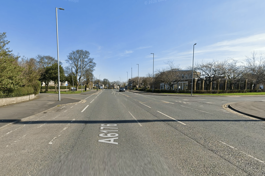 Man, 32, dies after Bradford crash as police appeal for driver to come forward
