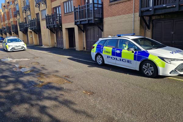 Police on Hyde Park Terrace