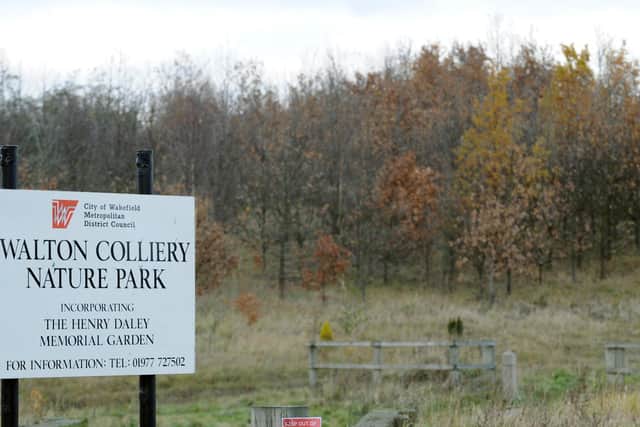 Yorkshire Water has agreed to pay 20,000 in compensation for causing "catastrophic pollution" in a Wakefield lake.