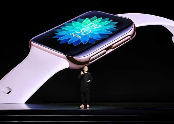 Oppo's watch looks a lot like an Apple