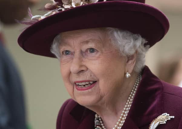 Should the Queen bestow the George Cross on the NHS?