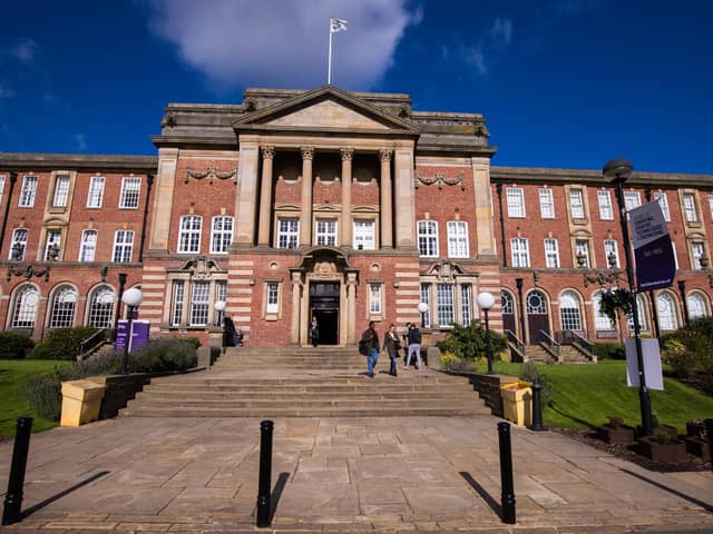 Academics from Leeds Beckett University have produced a new resource to aid in fertility decision making after being diagnosed with cancer.  Photo credit: Vicky Matthers/Iconphotomedia