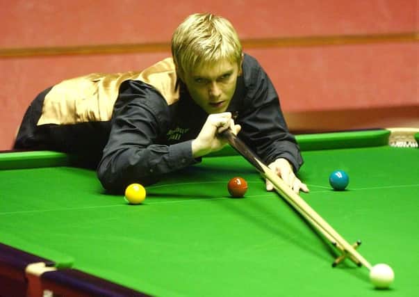 SNOKER SPICE: Paul Hunter during his World Snooker semi-final match against Ken Doherty at The Crucible Theatre in May 2003. PA: Rui Vieira.