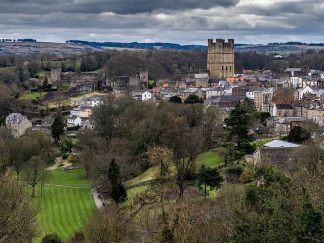 The view over the town showing Richmond Castle. (James Hardisty).