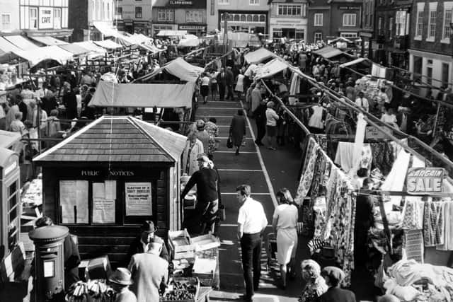 Knaresborough.  21st September 1966

Knaresborough on a busy market day.