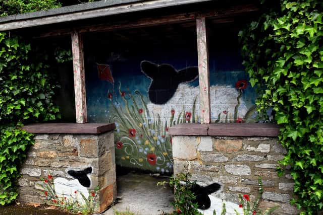 A sheep mural in a bus shelter in Richmond by a hobby artist Jackie Stubbs. Image:  Gary Longbottom