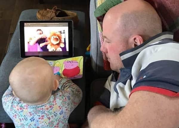 Babies are leanring to communicate through on-line signing classes