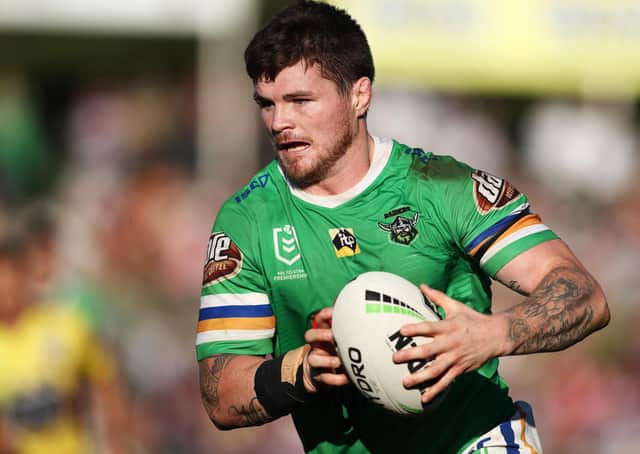 SYDNEY, AUSTRALIA - APRIL 28: John Bateman of the Raiders runs with the ball during the round 7 NRL match between the Manly Warringah Sea Eagles and the Canberra Raiders at Lottoland on April 28, 2019 in Sydney, Australia. (Photo by Matt King/Getty Images)
