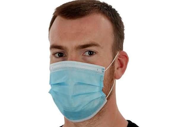 BiGDUGs sells disposable face masks