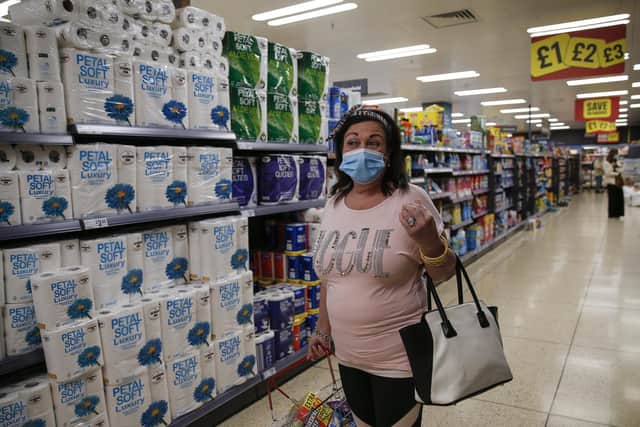 New rules on wearing face masks in shops have been announced