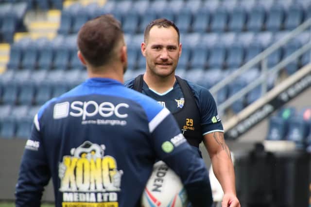 New signing Bodene Thompson in training with Leeds Rhinos (Picture: Andrew Varley)