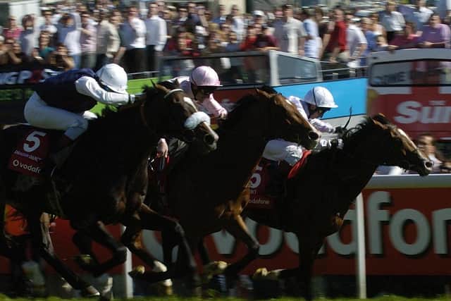 Sir Percy and Martin Dwyer (right) get up on the line to win the 2006 Epsom Derby.