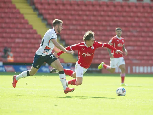 Barnsley FC's Callum Styles in action against Luton Town. Picture: Tony Johnson.