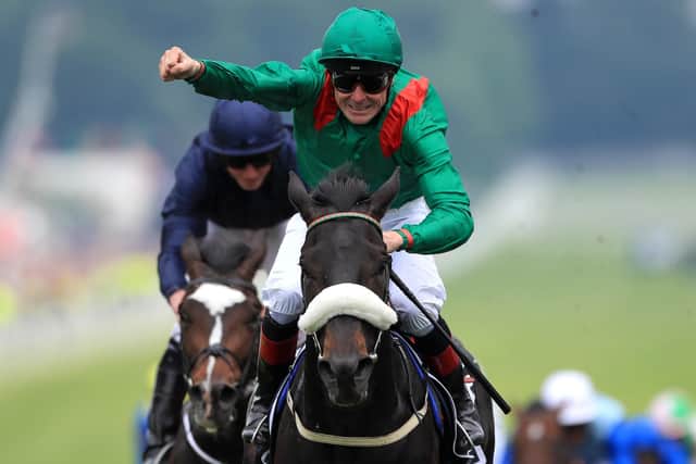 This was Pat Smullen winning the 2016 Derby on Harzand.