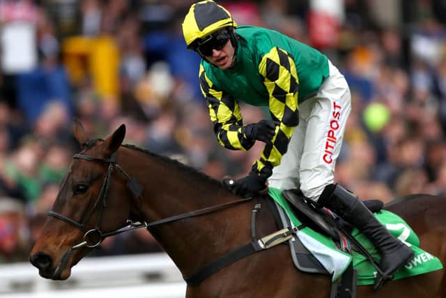 This was Adam Wedge winning the Stayers' Hurdle at Cheltenham on Lisnagar Oscar for trainer Rebecca Curtis.