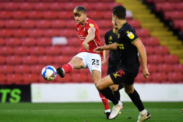 Off target: 
Barnsley's George Miller shoots just wide. 
Picture : Jonathan Gawthorpe
