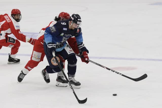 Jason Hewitt said he was quick to establish a promising line chemistry with fellow Steeldogs' newcomer, Ben Lake, above. Picture: Cerys Molloy.