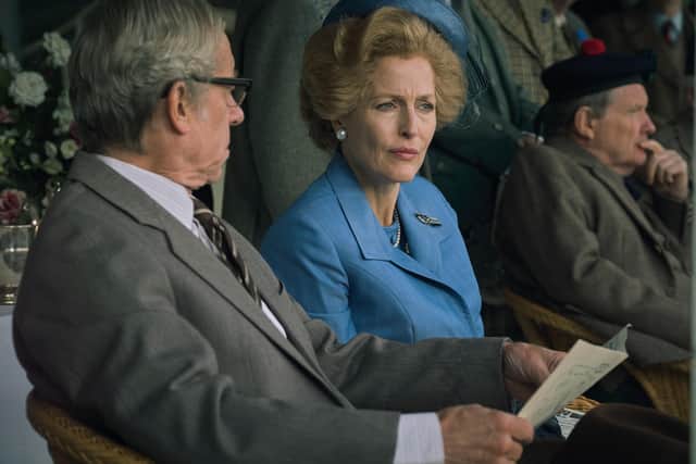 Maragret Thatcher is played by Gillian Anderson in The Crown.