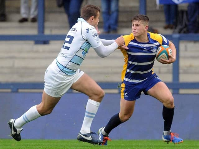 Staying: Yorkshire Carnegie's Dan Lancaster, right.