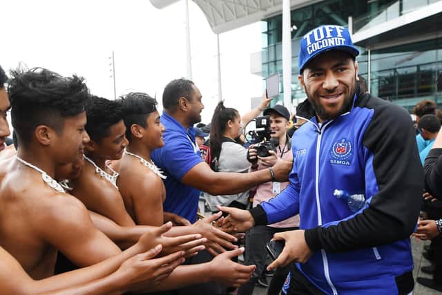 Samoa's Suaia Matagi is welcomed by school children at Karanga Plaza, Wynyard Quarter, Auckland during the 2017 Rugby League World Cup. (Andrew Cornaga / www.Photosport.nz/SWPIX)