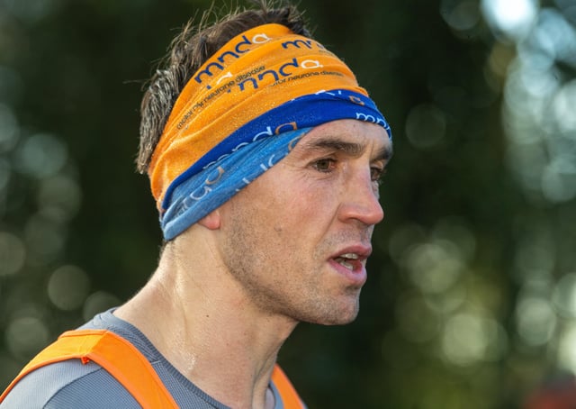 Kevin Sinfield's marathon mission for Rob Burrow deserves ...