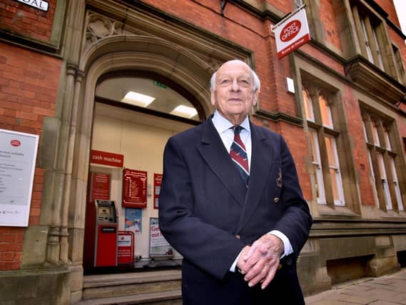 World War Two veteran Harold Wood, who served in the Home Guard, outside the Post Office on Lendal in 2019