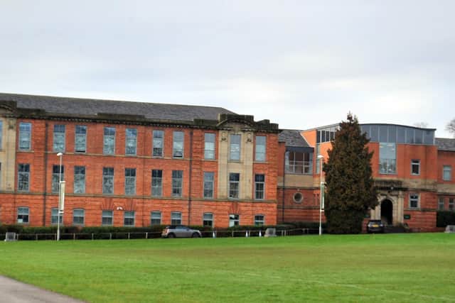 Roundhay School.