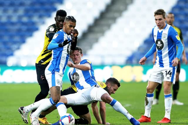 Huddersfield Town's Jonathan Hogg (centre) (Picture: PA)
