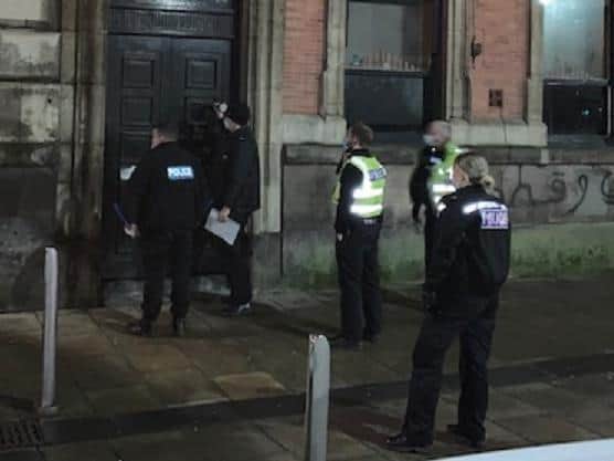 Officers from South Yorkshire Police raided a shisha bar on the Wicker in Sheffied, following reports of a breach of Covid-19 regulations late on Friday evening.