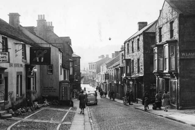 The view down the town’s High Street in 1947. (YPN).