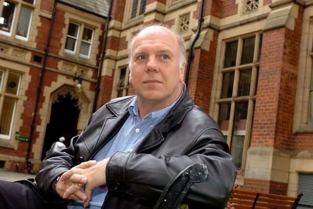 Crime author Peter Robinson on his return visit to Leeds University in 2005. Picture: Jonathan Gawthorpe.