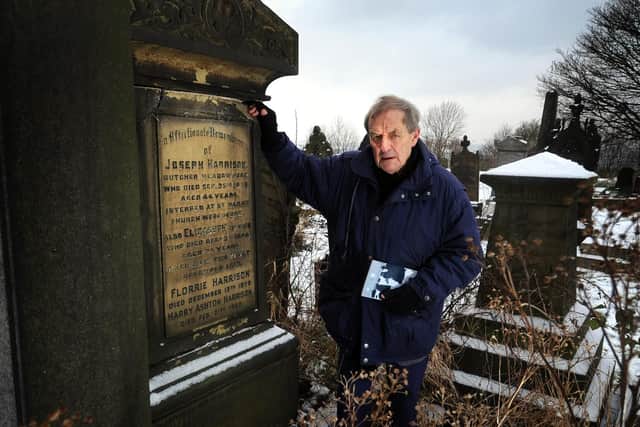 Tony Harrison, pictured at his parents' graves in Beeston, grew up in Leeds.