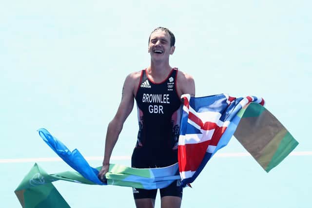 RIO DE JANEIRO, BRAZIL - AUGUST 18:  Alistair Brownlee of Great Britain celebrates after crossing the finish line during the Men's Triathlon at Fort Copacabana on Day 13 of the 2016 Rio Olympic Games on August 18, 2016 in Rio de Janeiro, Brazil.  (Photo by Bryn Lennon/Getty Images)