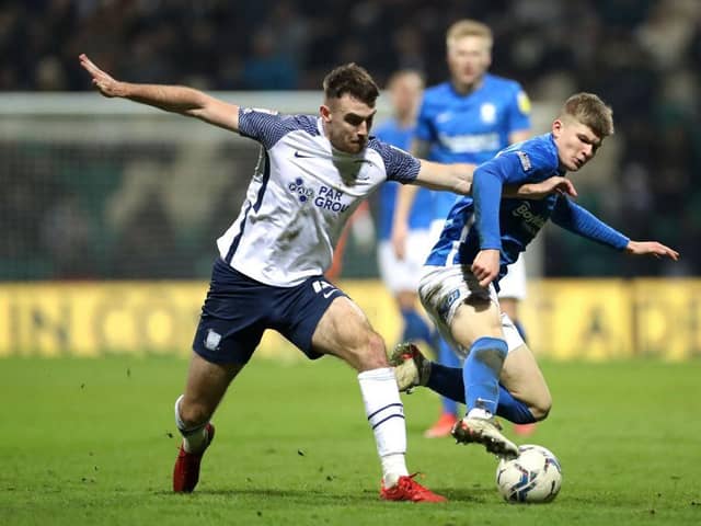 CENTRE-BACK: Jordan Storey, pictured challenging Ben Whiteman for the ball, has joined Sheffield Wednesday on loan from Preston North End
