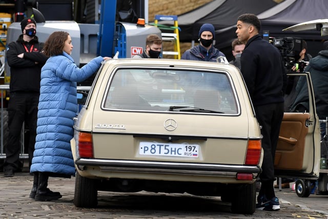 Emilia Clarke and Kingsley Ben-Adir filming outside The Piece Hall today. Photo by Getty Images.