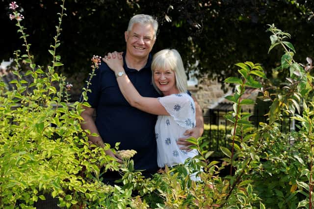 Ken and Linda Barnes in 2019. Picture: Gerard Binks.