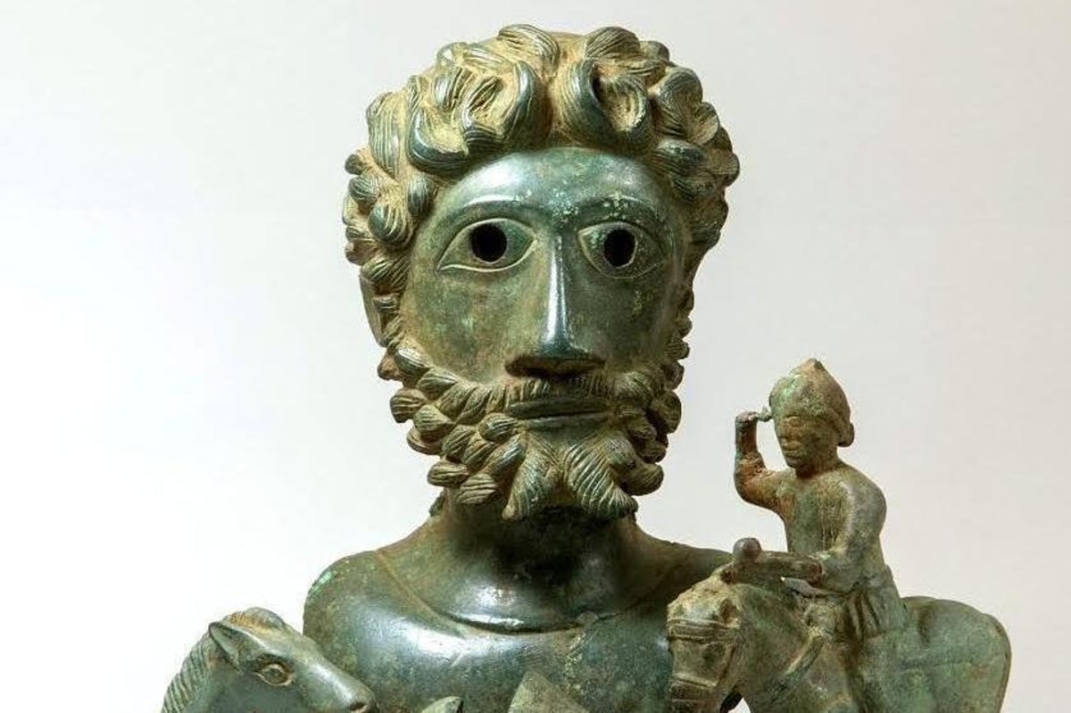 Ryedale Hoard: Yorkshire Museum acquire incredible Roman treasures from man who bought them at auction | Yorkshire Post